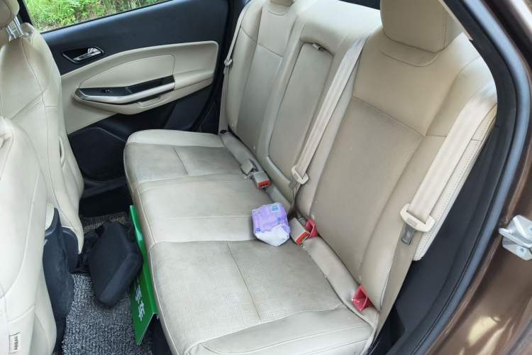 Used Ford Escort 2015 1.5L Automatic Fashion Model Left Rear Seat