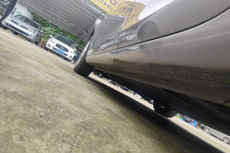 Used Ford Escort 2015 1.5L Automatic Comfort Edition Left Side Sill