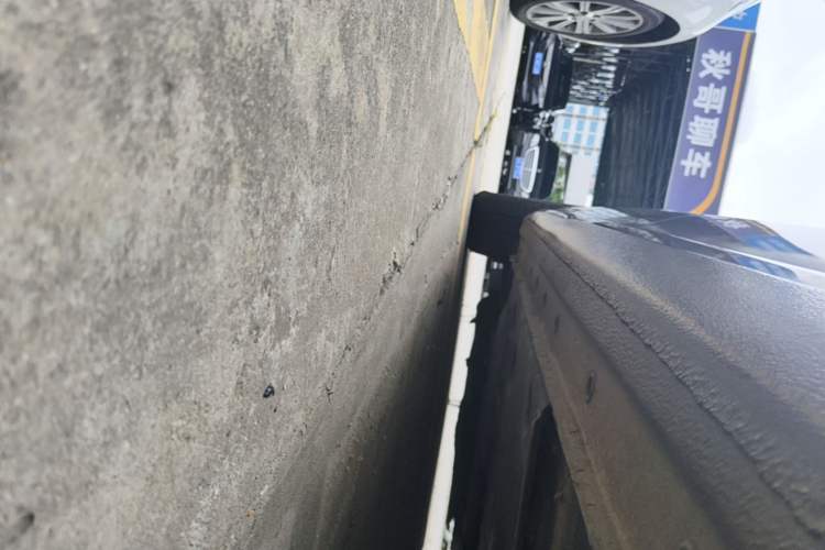 Used Ford Escort 2015 1.5L Automatic Fashion Model Left Side Sill