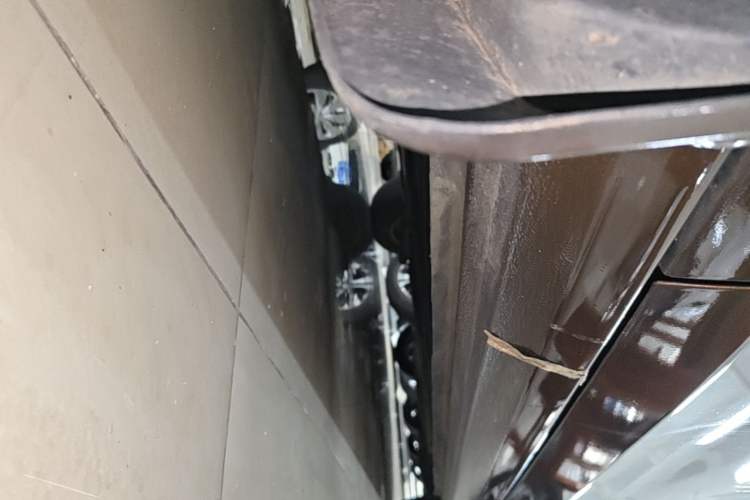 Used Ford Escort 2015 1.5L Manual Comfort Model Left Side Sill