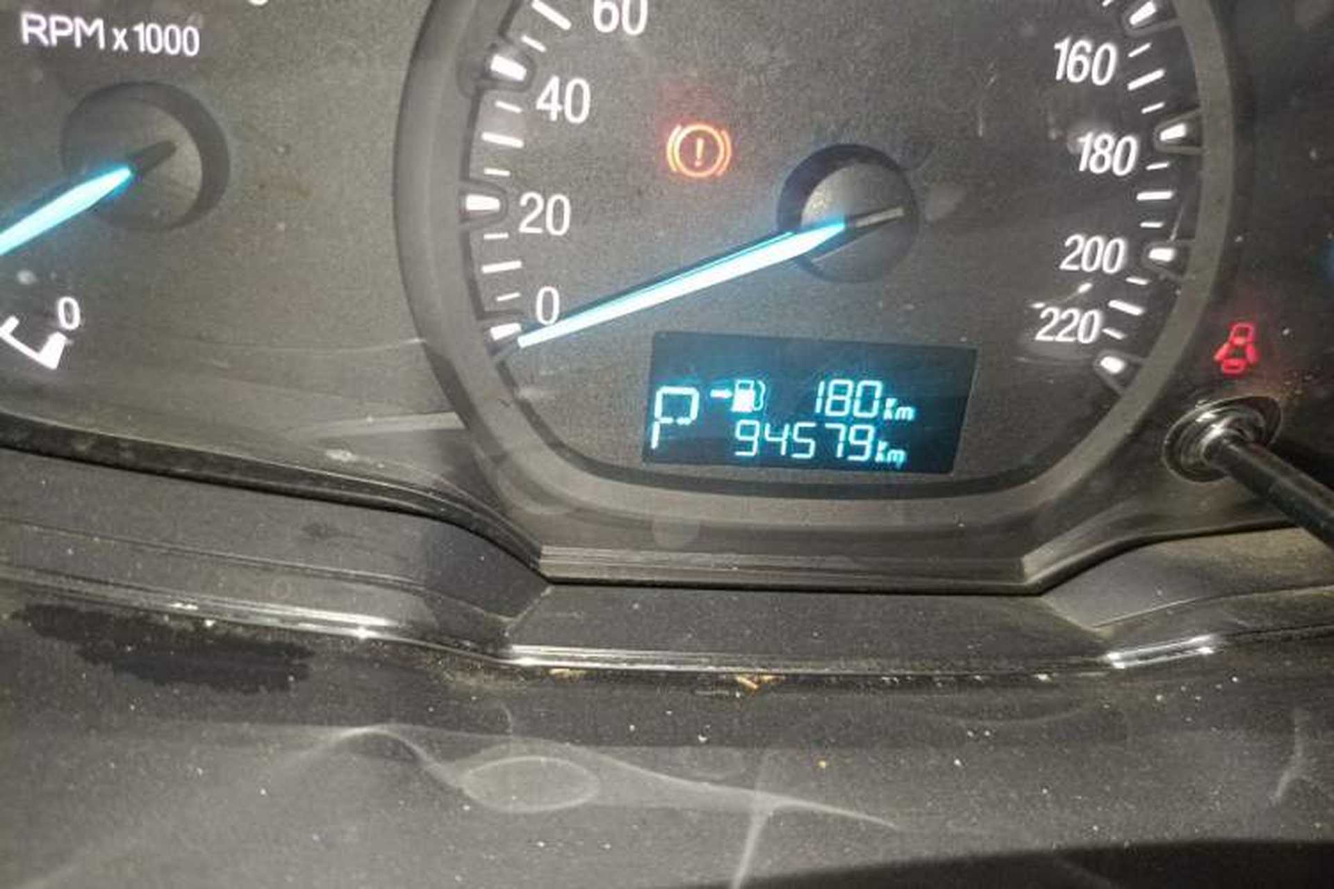 Used Ford Escort 2015 1.5L Automatic Fashion Model Odometer Close Up