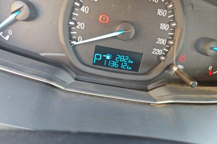 Used Ford Escort 2015 1.5L Automatic Comfort Edition Odometer Close Up