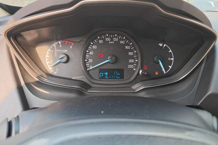Used Ford Escort 2015 1.5L Automatic Comfort Edition Odometer Close Up