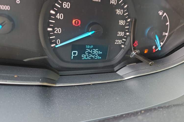 Used Ford Escort 2015 1.5L Automatic Comfort Edition Odometer Close Up