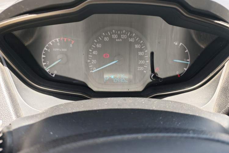Used Ford Escort 2015 1.5L Automatic Comfort Edition Odometer Close Up