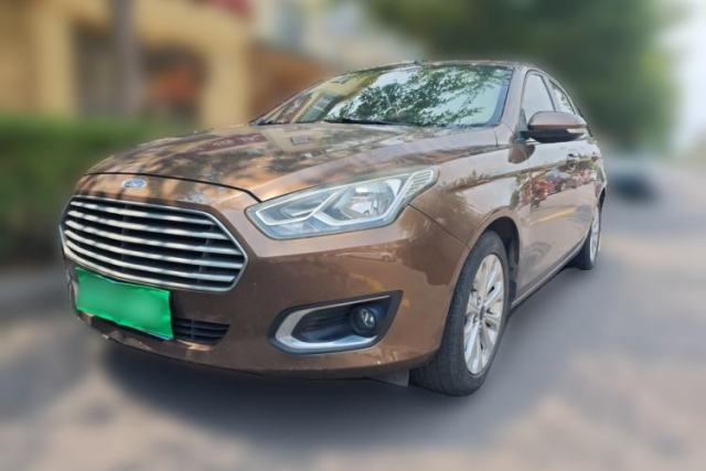 Used Ford Escort 2015 1.5L Manual Fashion Edition