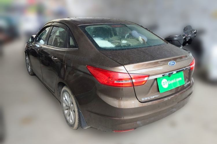Used Ford Escort 2015 1.5L Automatic Fashion Model Rear Left 45 Deg