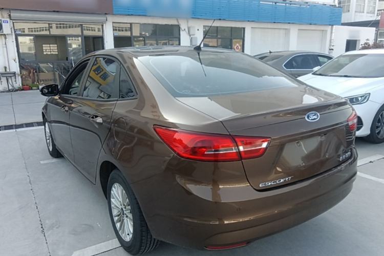 Used Ford Escort 2015 1.5L Automatic Comfort Edition Rear Left 45 Deg