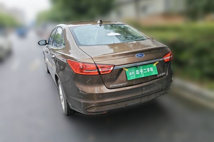 Used Ford Escort 2015 1.5L Manual Fashion Edition Rear Left 45 Deg