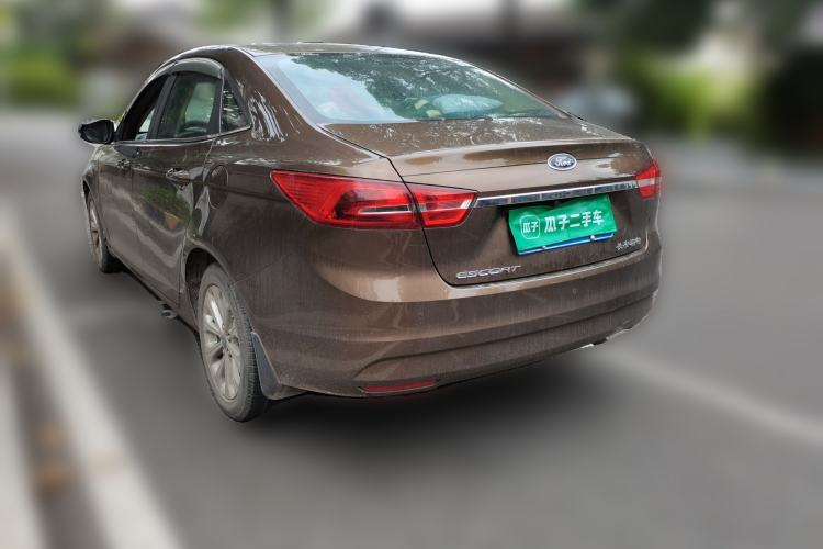 Used Ford Escort 2015 1.5L Automatic Fashion Model Rear Left 45 Deg