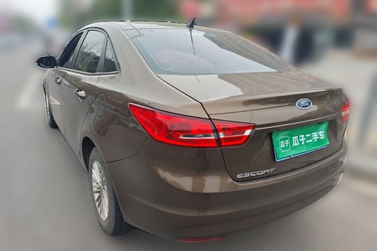 Used Ford Escort 2015 1.5L Manual Comfort Model Rear Left 45 Deg