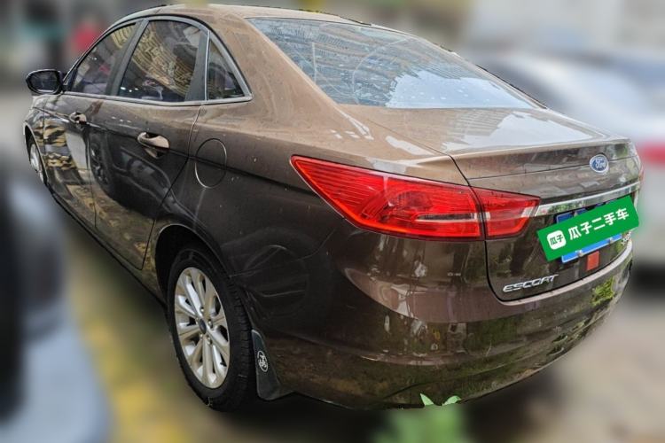 Used Ford Escort 2015 1.5L Automatic Fashion Model Rear Left 45 Deg