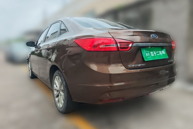 Used Ford Escort 2015 1.5L Manual Fashion Edition Rear Left 45 Deg