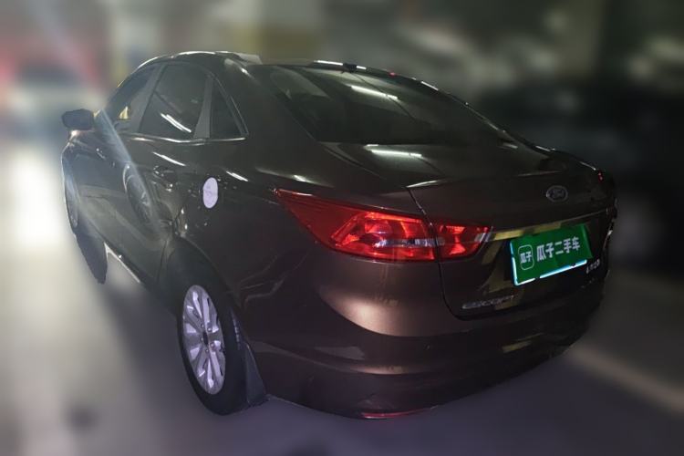Used Ford Escort 2015 1.5L Automatic Fashion Model Rear Left 45 Deg