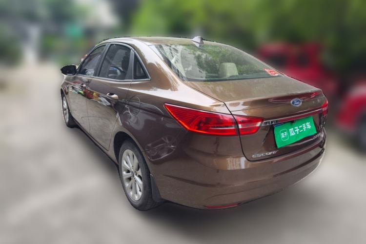 Used Ford Escort 2015 1.5L Automatic Fashion Model Rear Left 45 Deg