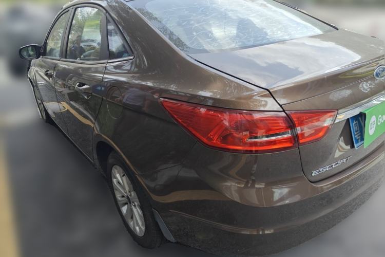 Used Ford Escort 2015 1.5L Automatic Fashion Model Rear Left 45 Deg