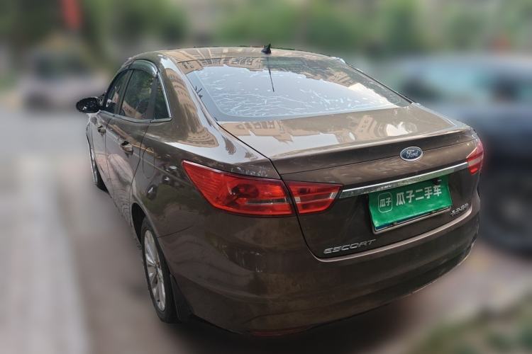 Used Ford Escort 2015 1.5L Automatic Fashion Model Rear Left 45 Deg