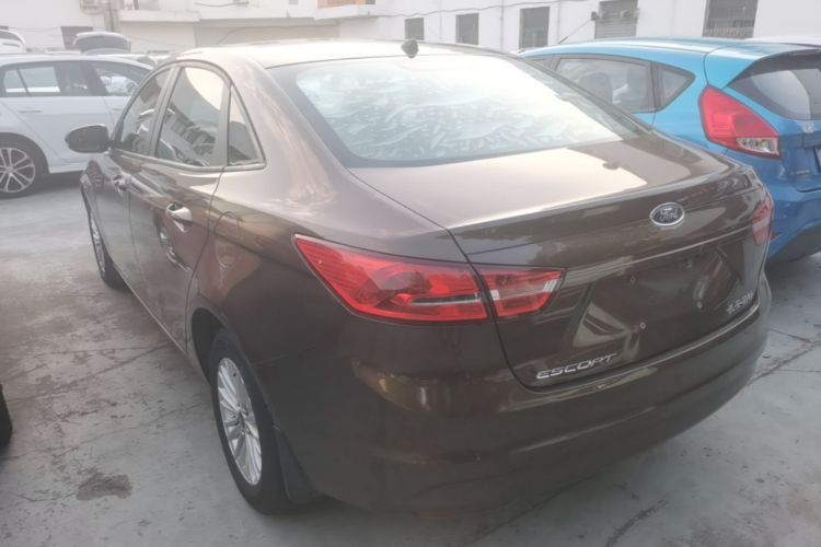 Used Ford Escort 2015 1.5L Automatic Comfort Edition Rear Left 45 Deg