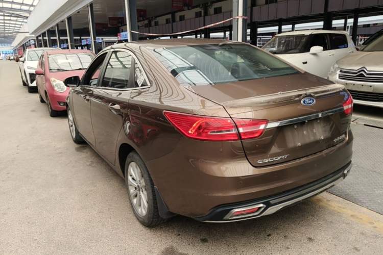 Used Ford Escort 2015 1.5L Automatic Fashion Model Rear Left 45 Deg