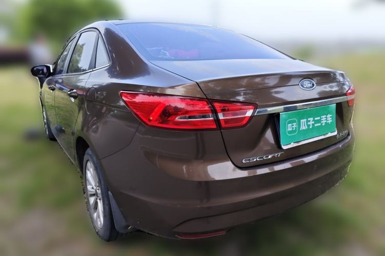 Used Ford Escort 2015 1.5L Automatic Fashion Model Rear Left 45 Deg