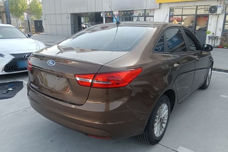 Used Ford Escort 2015 1.5L Automatic Comfort Edition Rear Right 45 Deg