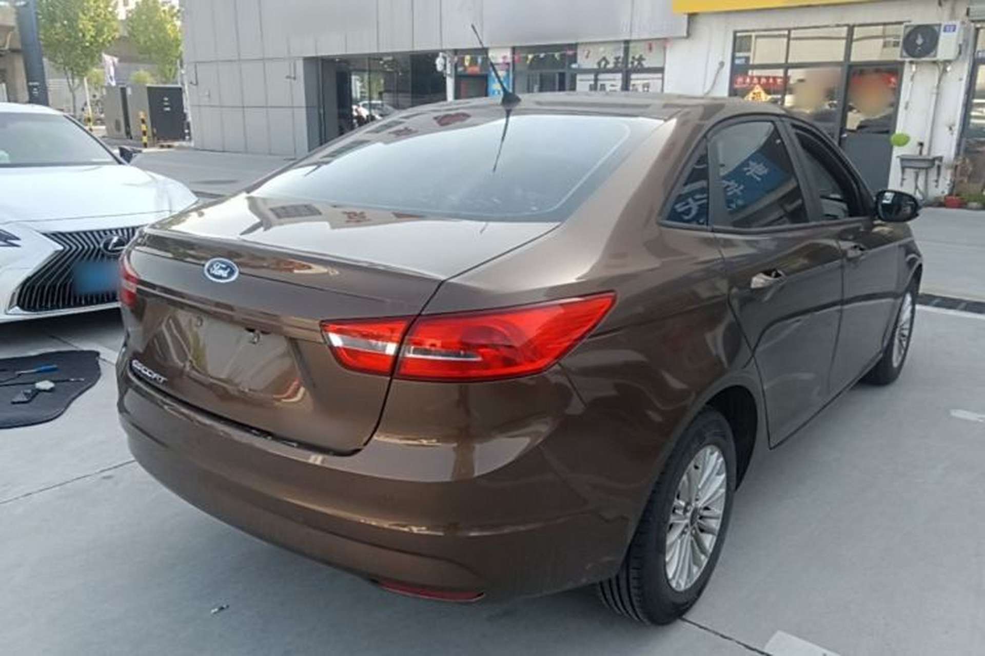 Used Ford Escort 2015 1.5L Automatic Comfort Edition Rear Right 45 Deg