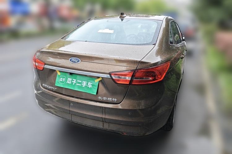 Used Ford Escort 2015 1.5L Manual Fashion Edition Rear Right 45 Deg