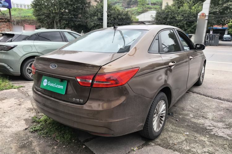 Used Ford Escort 2015 1.5L Manual Comfort Model Rear Right 45 Deg