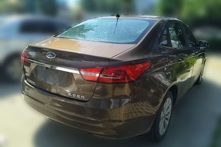 Used Ford Escort 2015 1.5L Automatic Fashion Model Rear Right 45 Deg