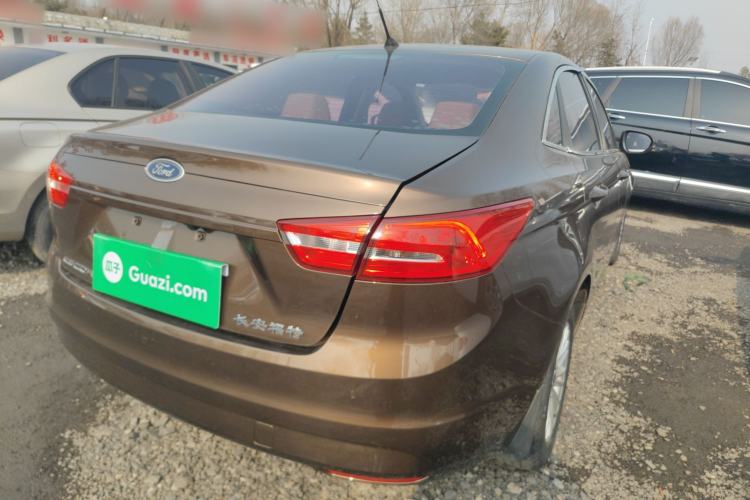 Used Ford Escort 2015 1.5L Automatic Comfort Edition Rear Right 45 Deg