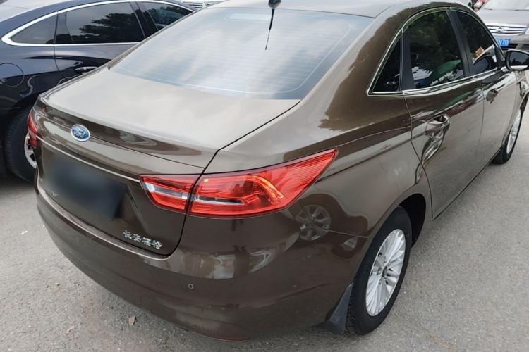 Used Ford Escort 2015 1.5L Automatic Comfort Edition Rear Right 45 Deg
