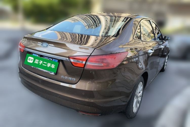 Used Ford Escort 2015 1.5L Automatic Fashion Model Rear Right 45 Deg