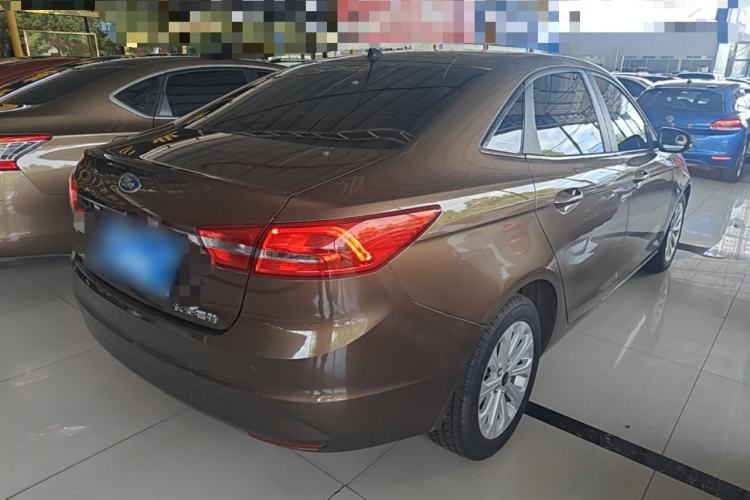 Used Ford Escort 2015 1.5L Automatic Fashion Model Rear Right 45 Deg