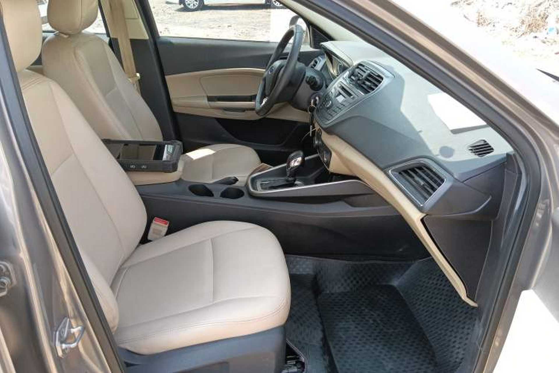Used Ford Escort 2015 1.5L Automatic Comfort Edition Right Front Seat