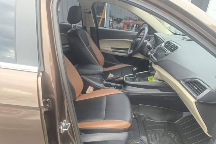 Used Ford Escort 2015 1.5L Manual Comfort Model Right Front Seat