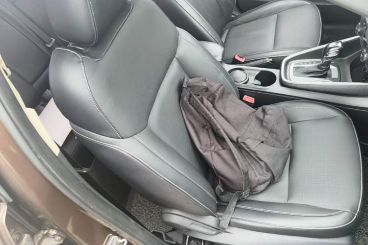 Used Ford Escort 2015 1.5L Automatic Fashion Model Right Front Seat