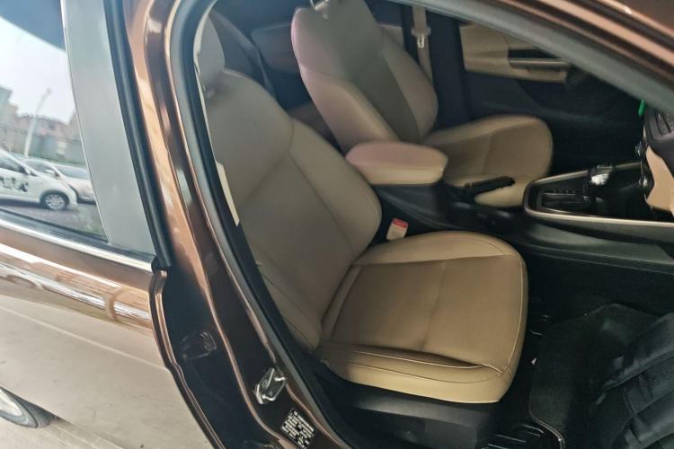Used Ford Escort 2015 1.5L Automatic Fashion Model Right Front Seat