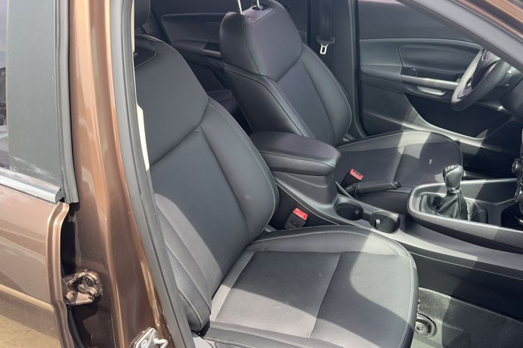 Used Ford Escort 2015 1.5L Manual Fashion Edition Right Front Seat