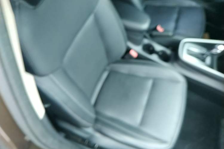 Used Ford Escort 2015 1.5L Automatic Fashion Model Right Front Seat