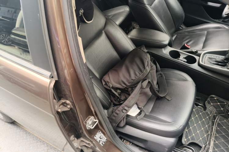 Used Ford Escort 2015 1.5L Automatic Fashion Model Right Front Seat