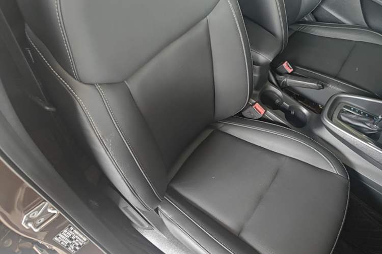 Used Ford Escort 2015 1.5L Automatic Fashion Model Right Front Seat