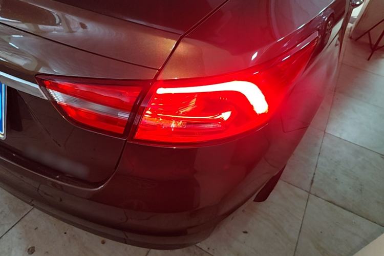 Used Ford Escort 2015 1.5L Automatic Fashion Model Right Rear Taillight