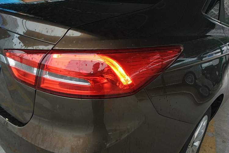 Used Ford Escort 2015 1.5L Automatic Fashion Model Right Rear Taillight