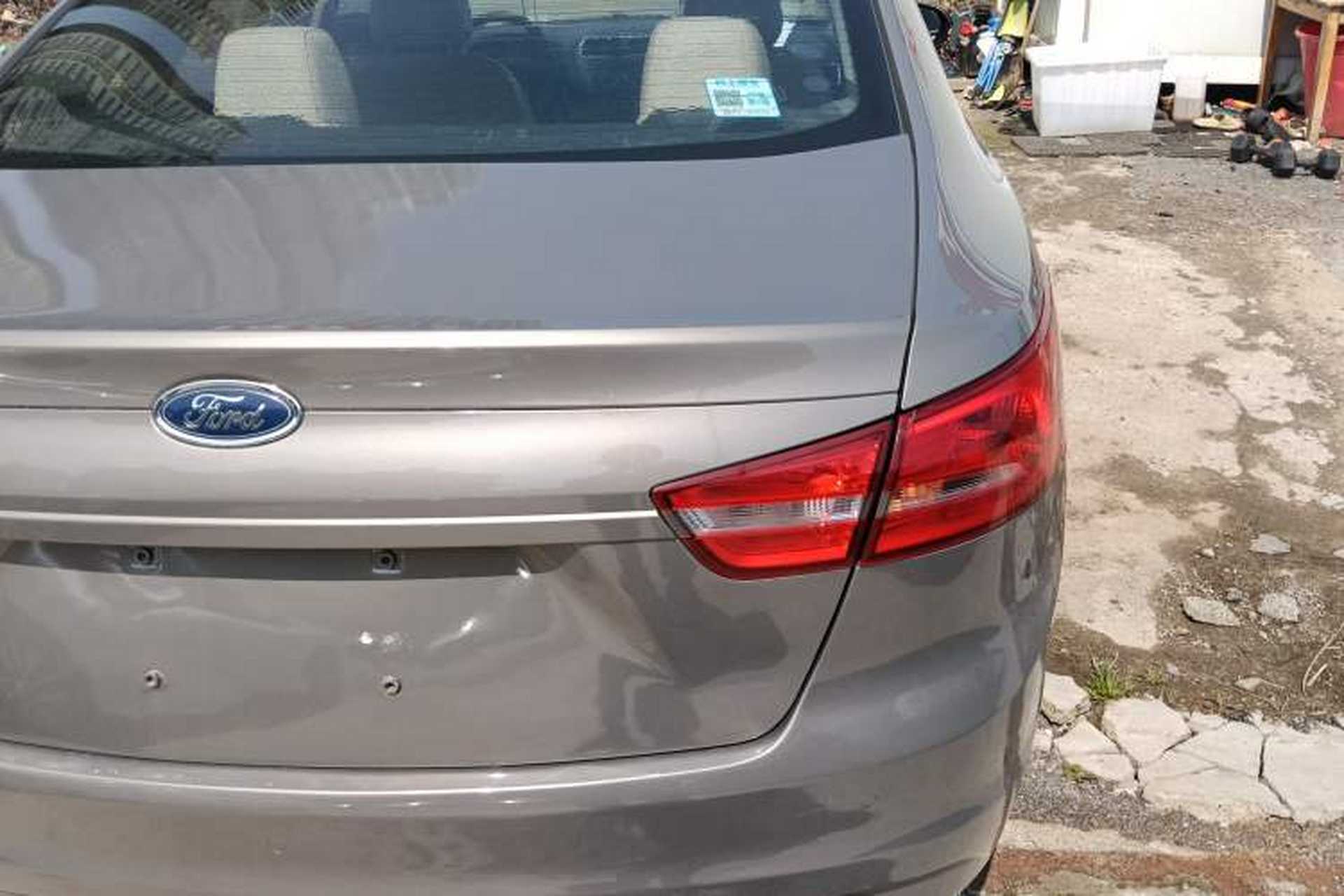 Used Ford Escort 2015 1.5L Automatic Comfort Edition Right Rear Taillight