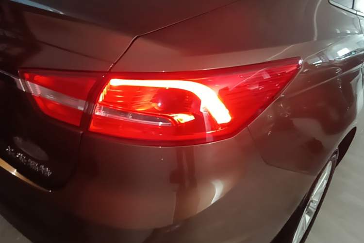 Used Ford Escort 2015 1.5L Automatic Fashion Model Right Rear Taillight