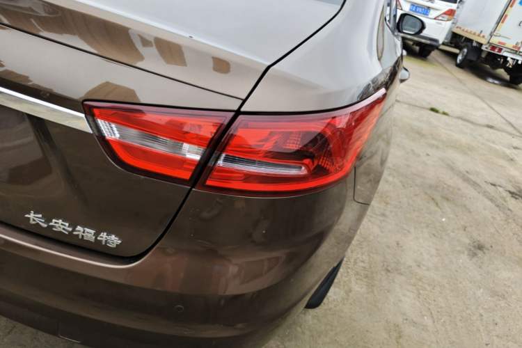 Used Ford Escort 2015 1.5L Automatic Fashion Model Right Rear Taillight