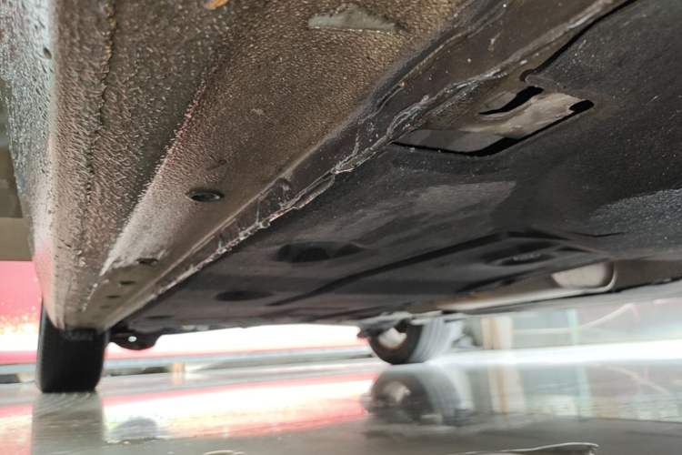Used Ford Escort 2015 1.5L Automatic Fashion Model Right Side Sill