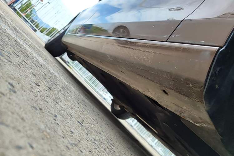 Used Ford Escort 2015 1.5L Manual Fashion Edition Right Side Sill