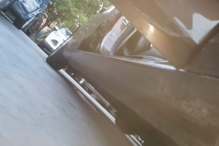 Used Ford Escort 2015 1.5L Automatic Comfort Edition Right Side Sill