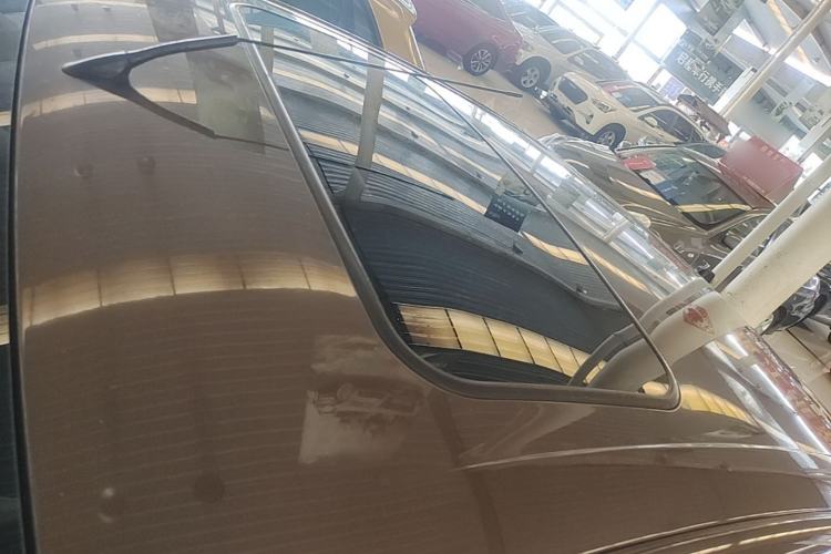 Used Ford Escort 2015 1.5L Automatic Fashion Model Roof